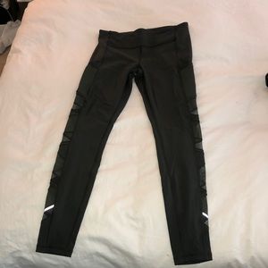 Lululemon size 8 leggings